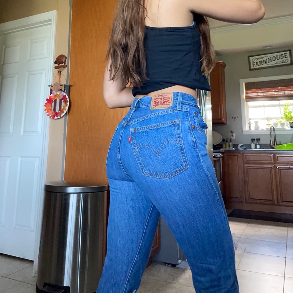 LEVIS 501 MOM JEANS 🎃